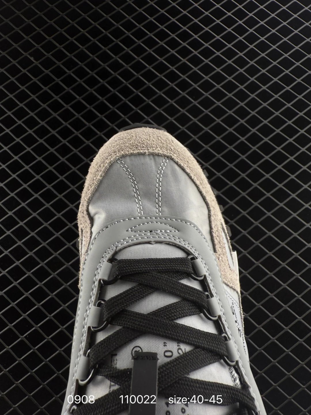 Lacoste Elite Active Leather Sneakers Grey - Gallery Image 9 - Detailed View