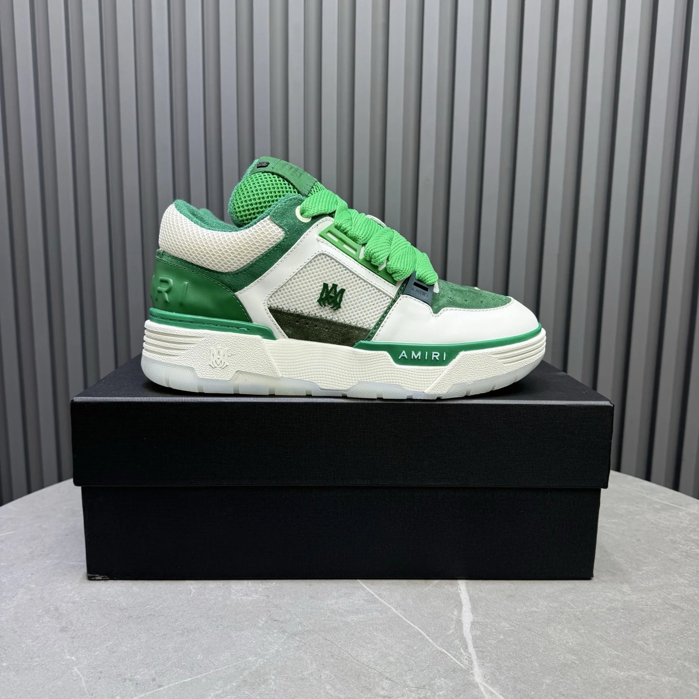 Luxury Low Top Leather Mesh Skate Sneakers Emerald Green - Gallery Image 1 - Detailed View