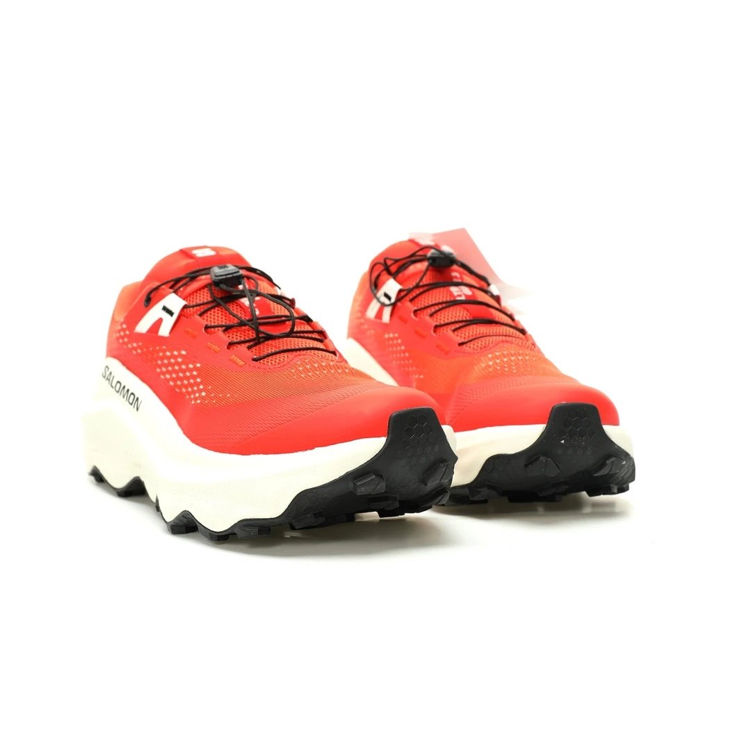 Trail Running Shoes Scarlet - Gallery Image 5 - Detailed View