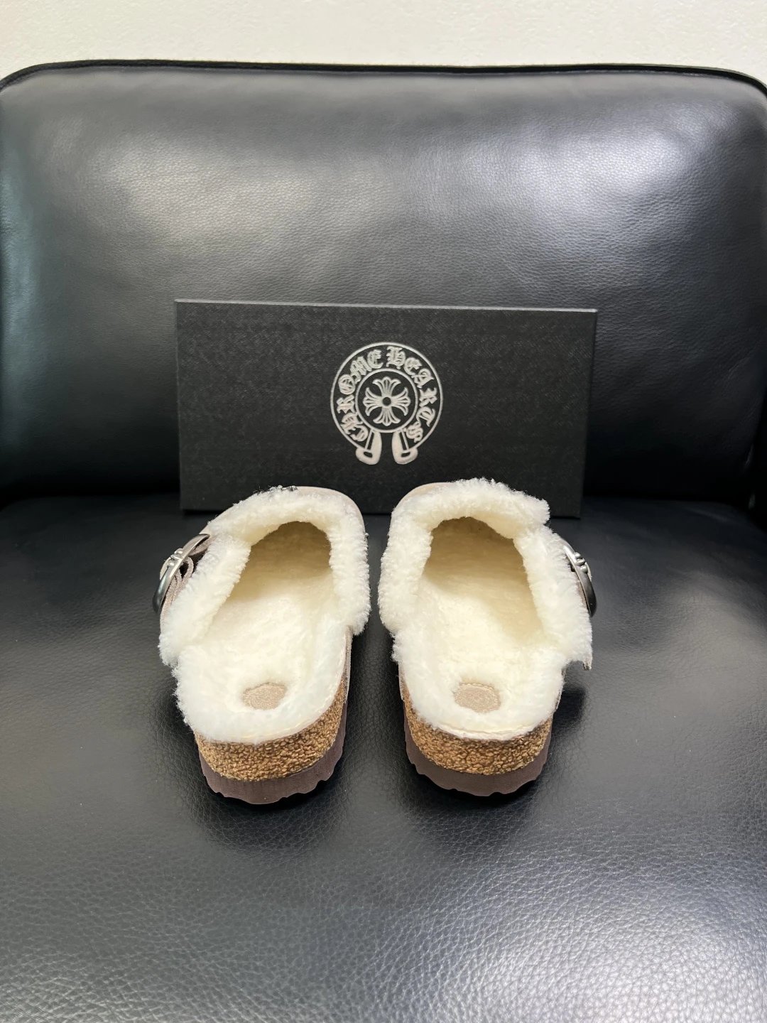 Luxury Suede Shearling Clog Taupe - Gallery Image 8 - Detailed View