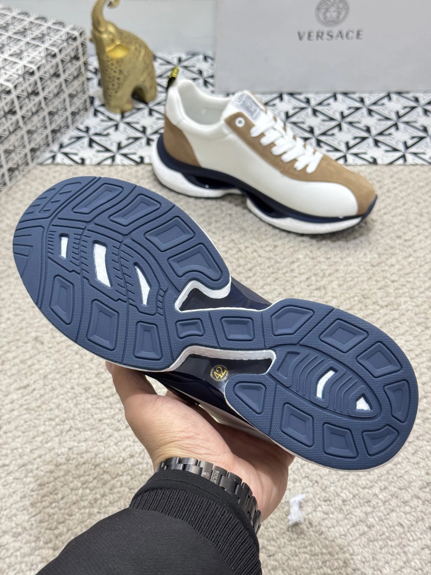 Luxury Leather Mesh Sneakers Beige White - Gallery Image 9 - Detailed View