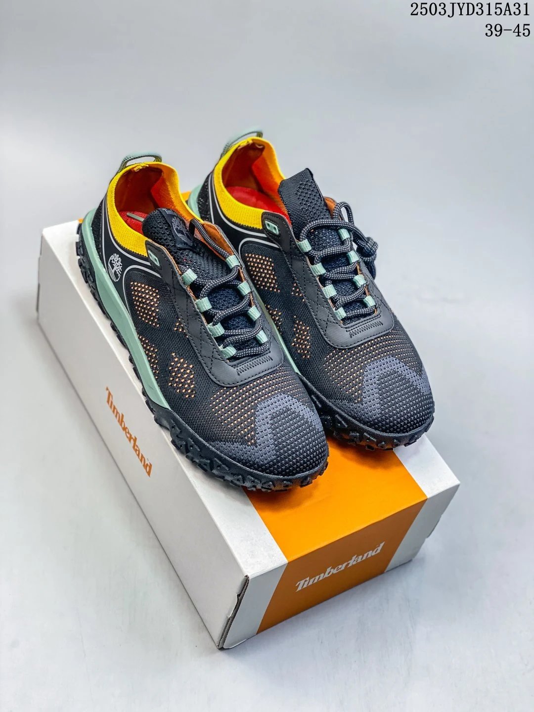 Lightweight Hiking Sneakers - Charcoal - Gallery Image 6 - Detailed View