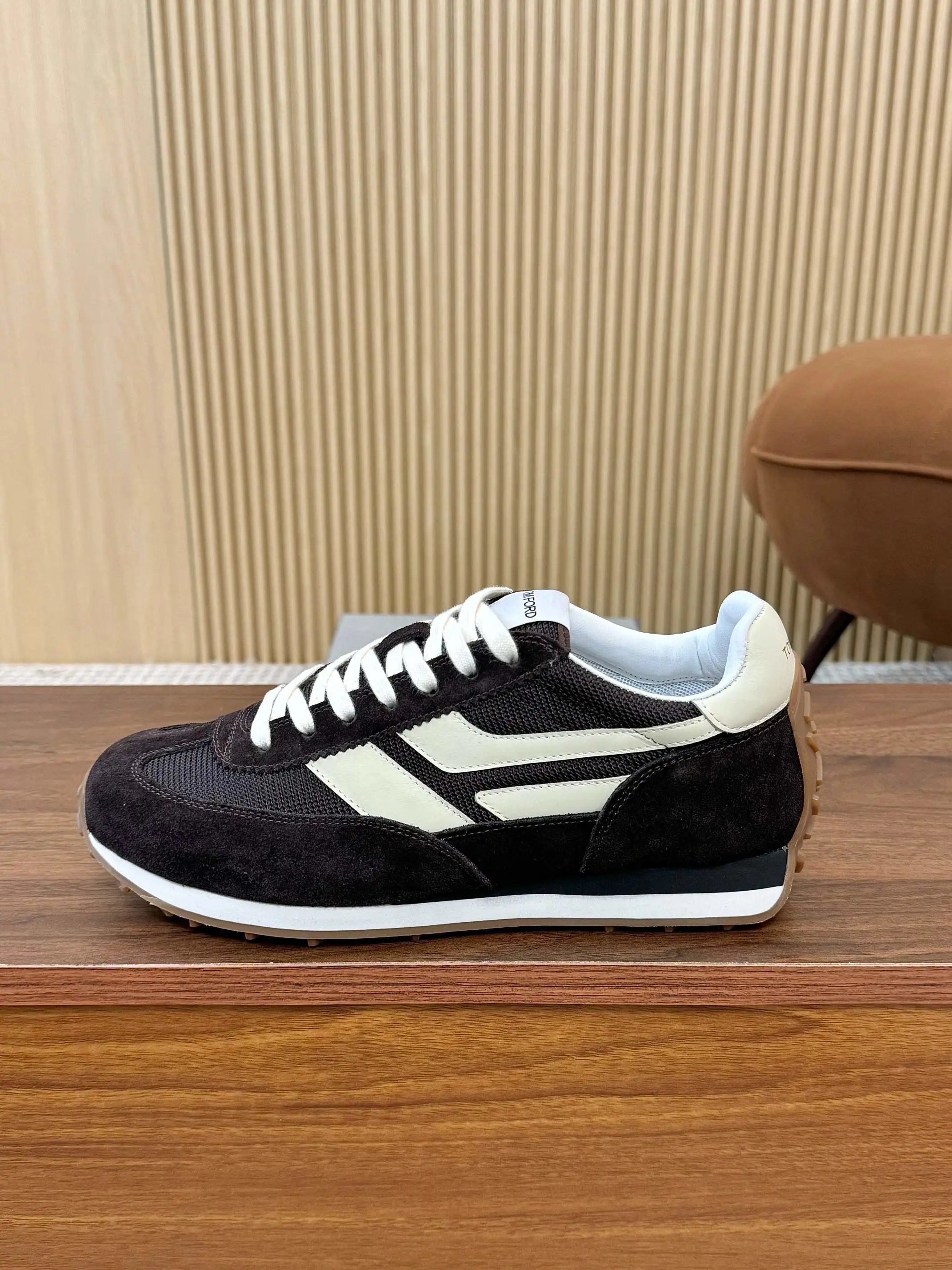 Vintage Suede Mesh Sneakers Ivory Black - Gallery Image 1 - Detailed View