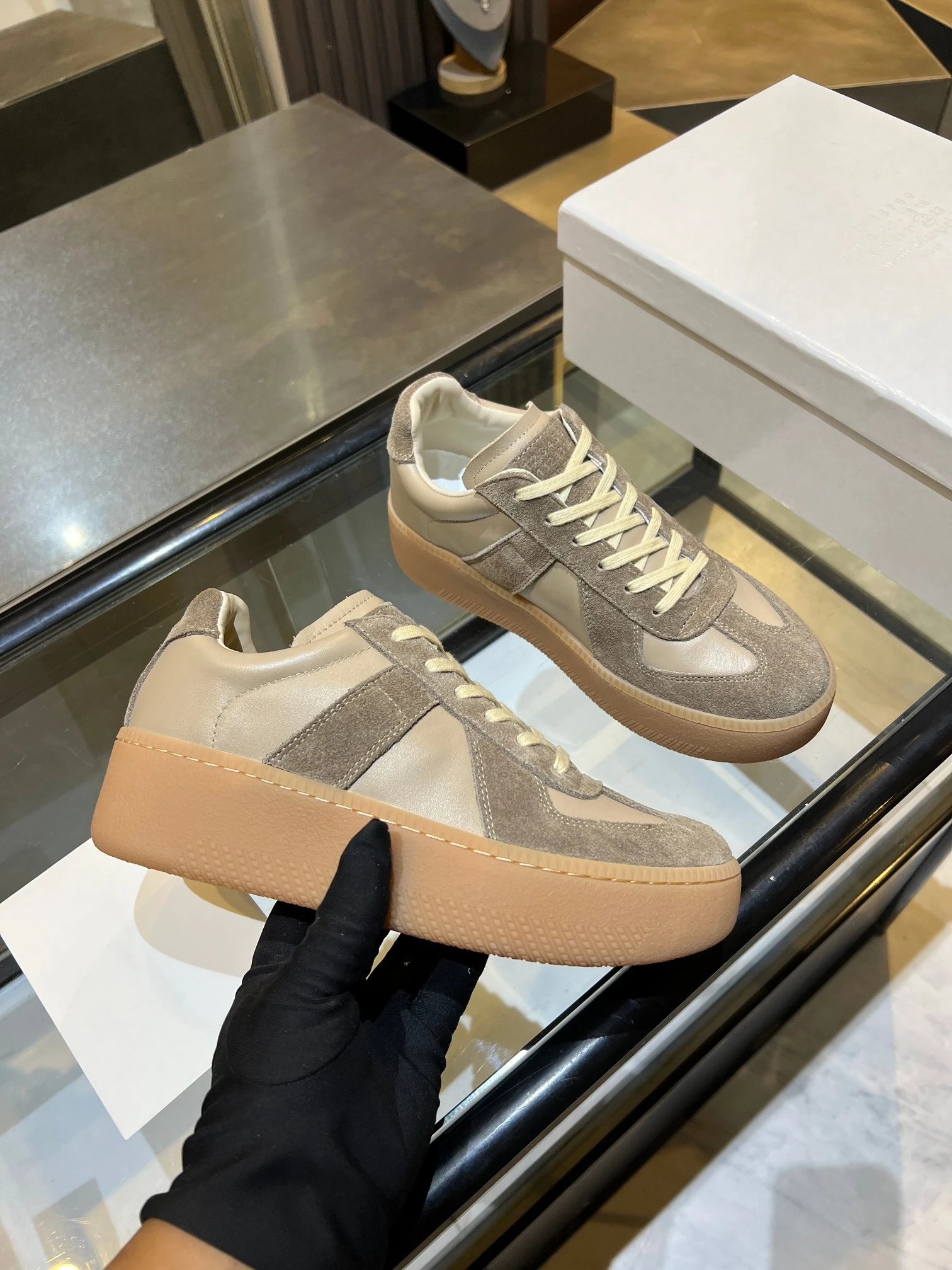 Maison Margiela MM6 Thick Bottom Sneakers Beige - High Quality Product Image - Cnfans