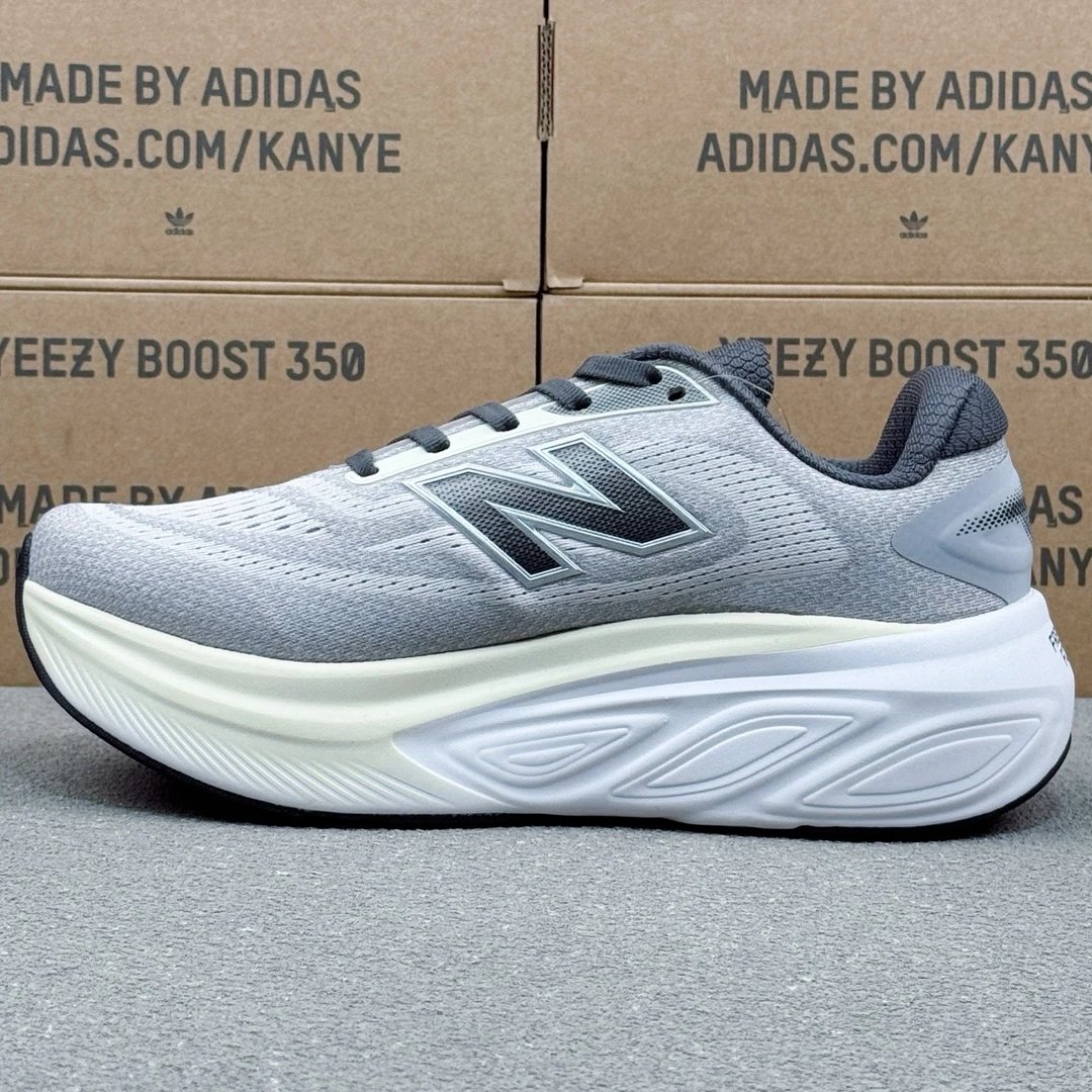 Lightweight Knit Sneakers Nimbus Gray - Gallery Image 4 - Detailed View