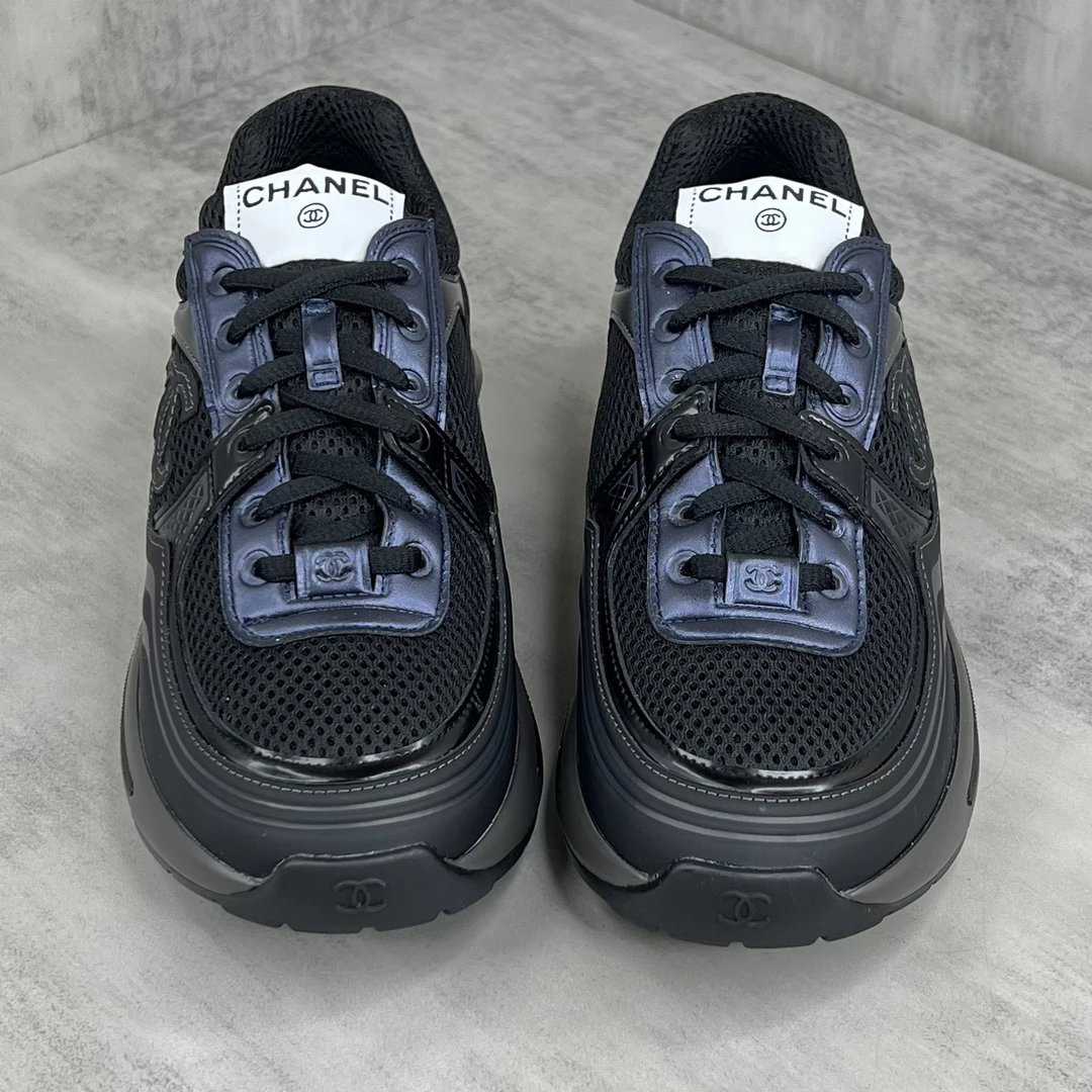 Luxury Resort Leather Mesh Sneakers Charcoal Grey - Gallery Image 4 - Detailed View