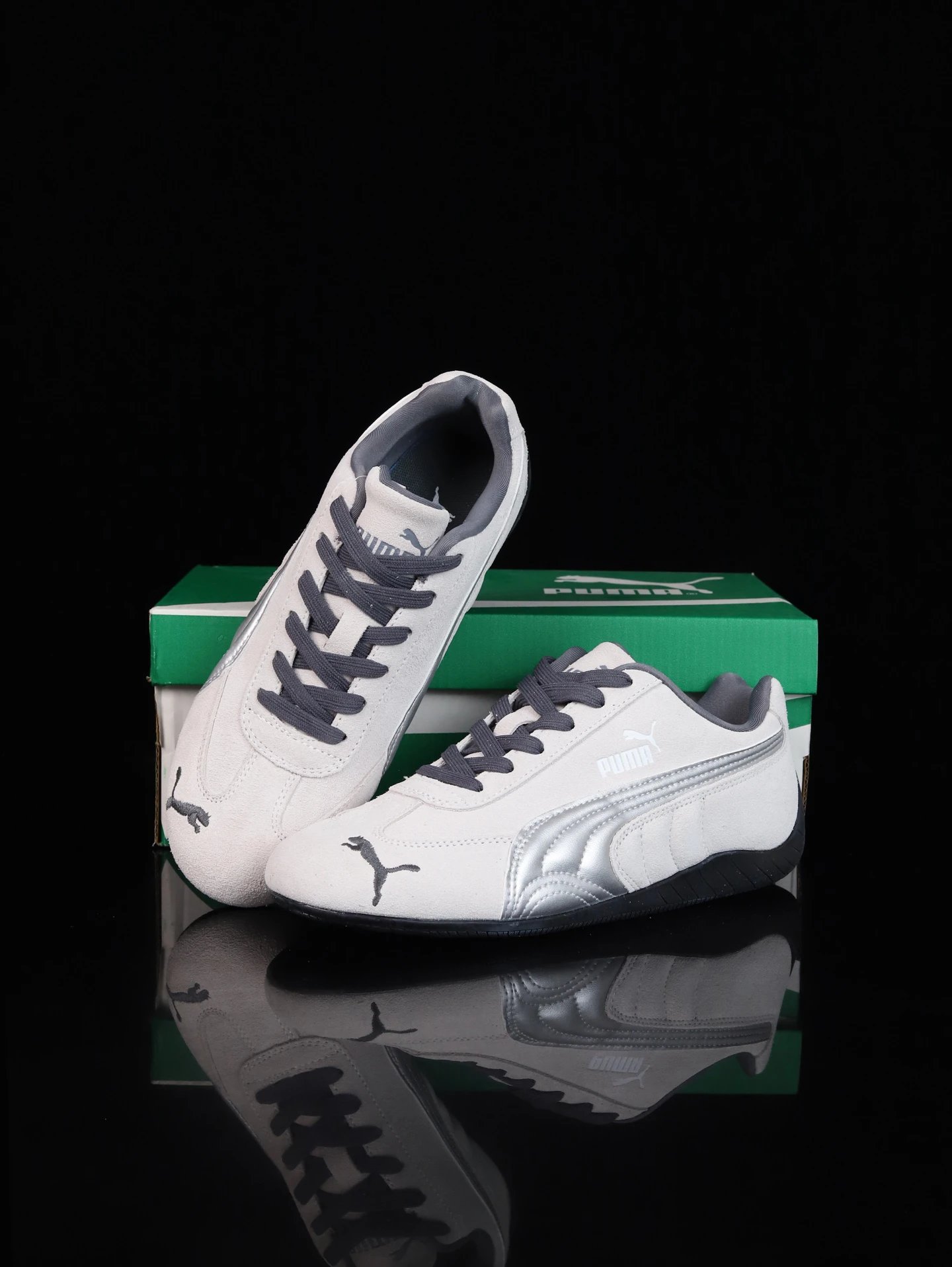 Puma Roma M Motorsport Sneakers Silver Gray - Gallery Image 9 - Detailed View