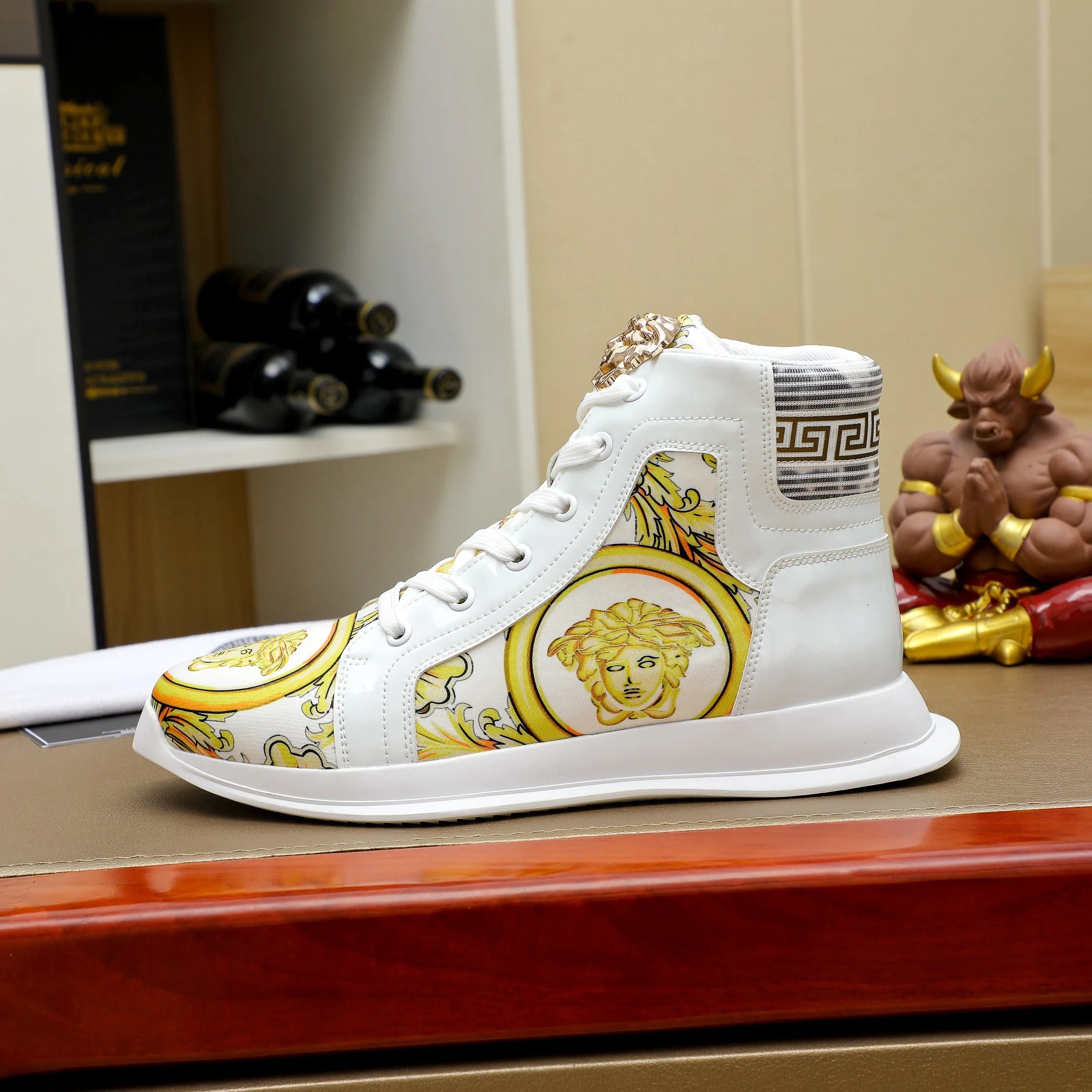 Baroque High Top Leather Sneakers White Gold - Gallery Image 5 - Detailed View