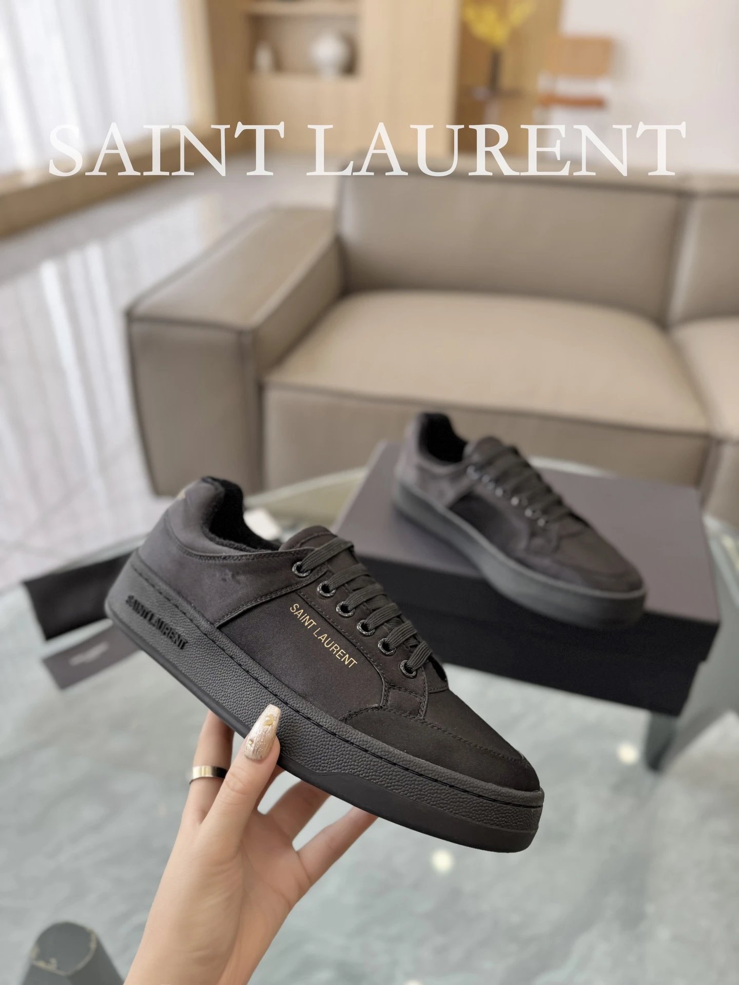 Saint Laurent Sneakers Black - Gallery Image 5 - Detailed View