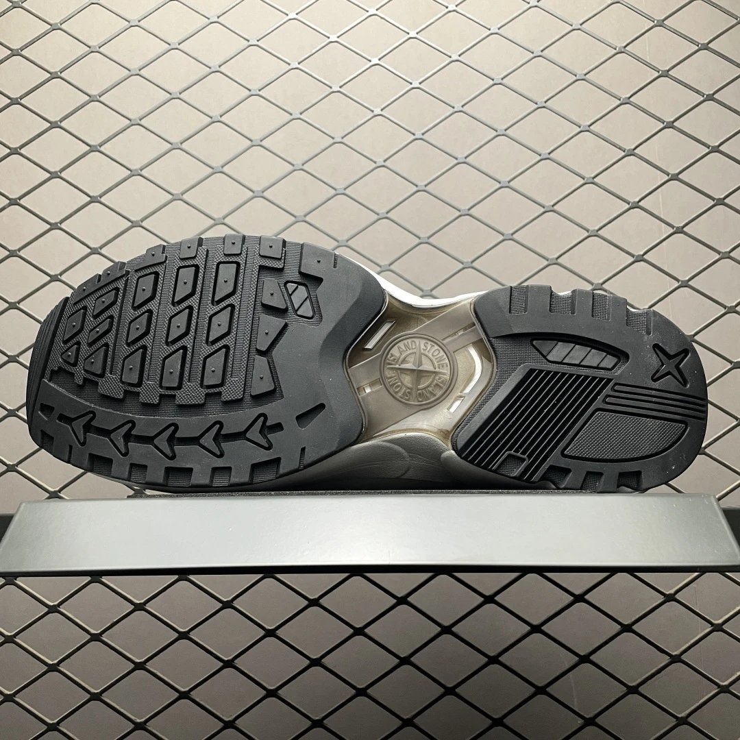 Outdoor Sneakers Ivory - Gallery Image 5 - Detailed View