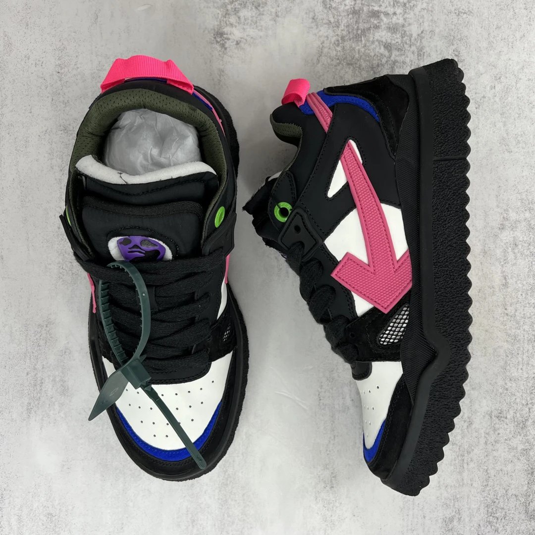 Low Top Leather Mesh Sneakers Retro Arrow Black Magenta - Gallery Image 3 - Detailed View