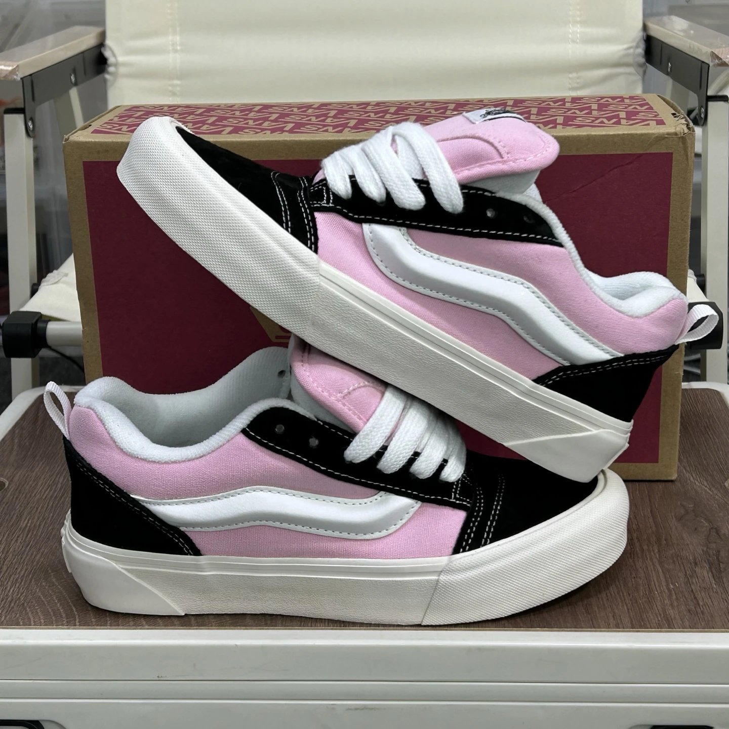 Knu Skool Low Skate Sneakers Rose Pink - Gallery Image 3 - Detailed View