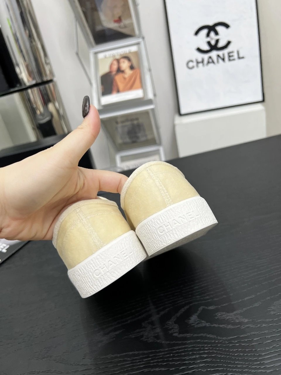 Chanel Vintage Beige Sneakers - Gallery Image 4 - Detailed View