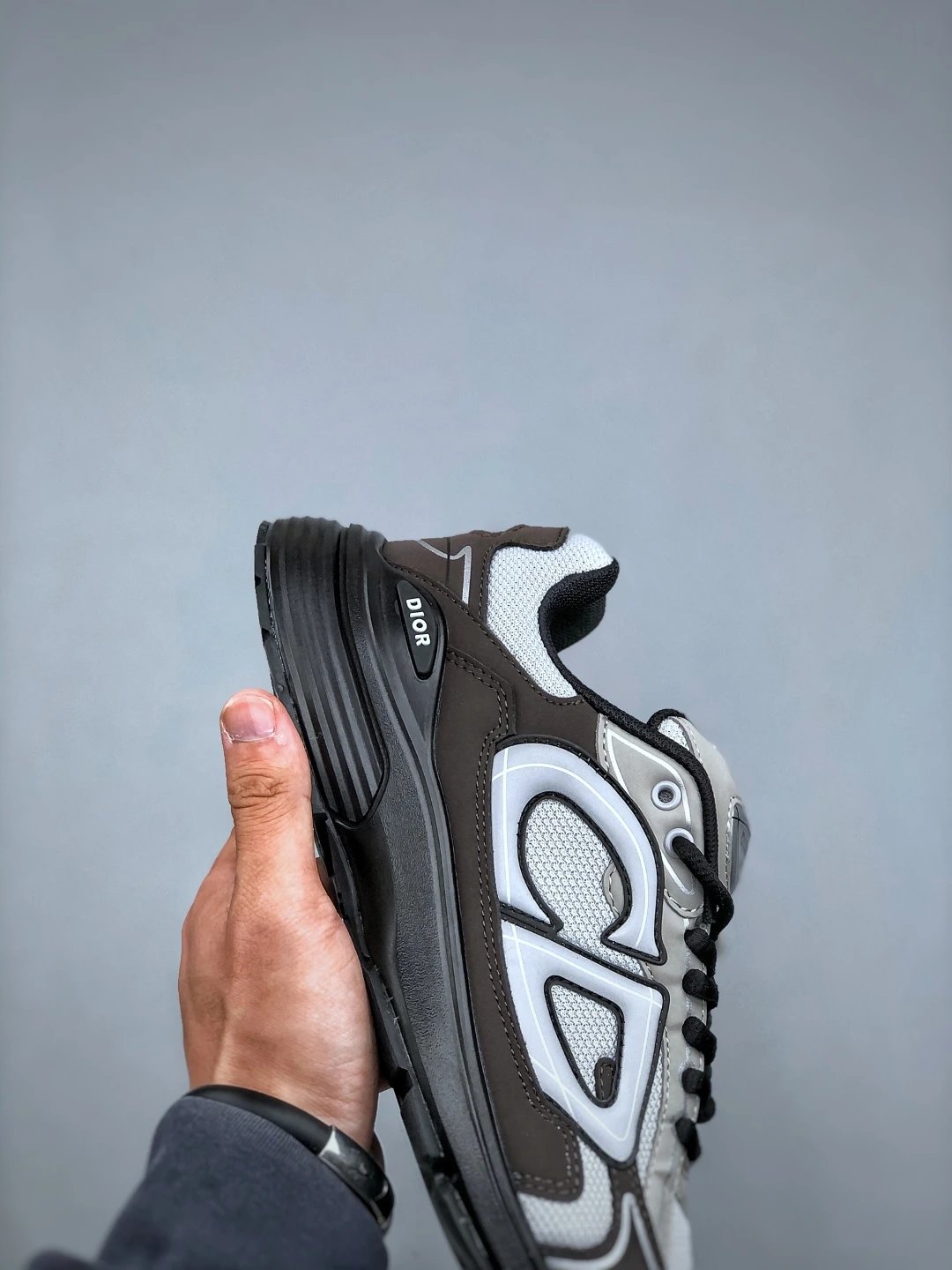 Dad Sneakers Suede Ebony - Gallery Image 6 - Detailed View