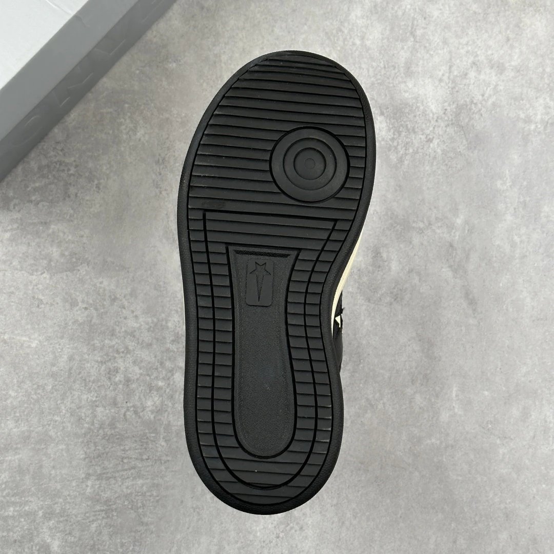 Retro High Top Leather Sneakers Ivory Black - Gallery Image 9 - Detailed View