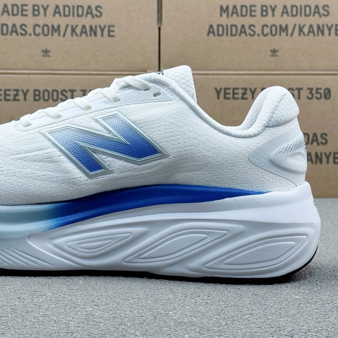 Lightweight Running Sneakers Azure - Gallery Image 9 - Detailed View