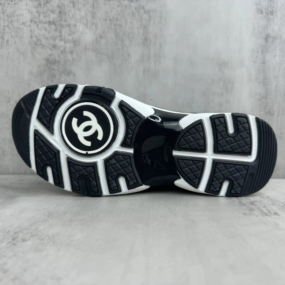 Luxury Leather Panda Sneakers Women Black Ivory - Gallery Image 8 - Detailed View