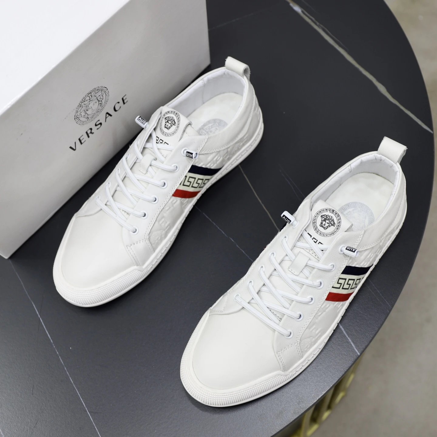 Luxury Leather Running Sneakers Ivory White - Gallery Image 8 - Detailed View
