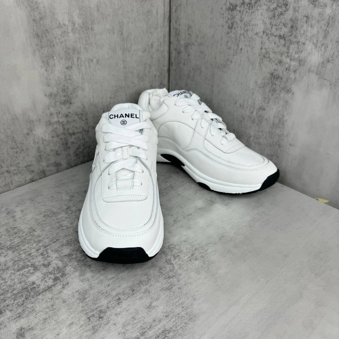 Luxury Leather Sneakers Panda Style with TPU Sole in Ivory White - Gallery Image 2 - Detailed View