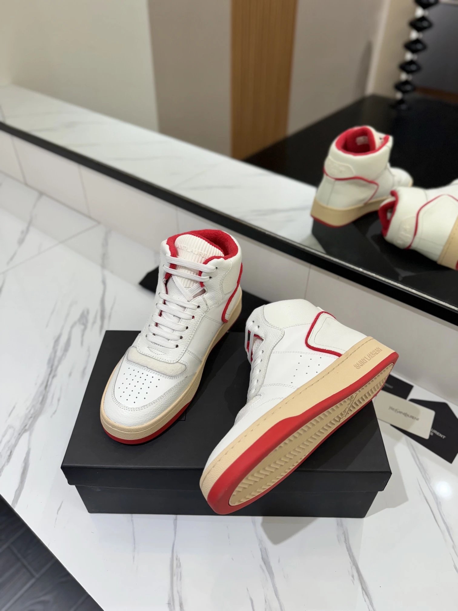 Saint Laurent SL61 Sneakers White Red - Gallery Image 5 - Detailed View