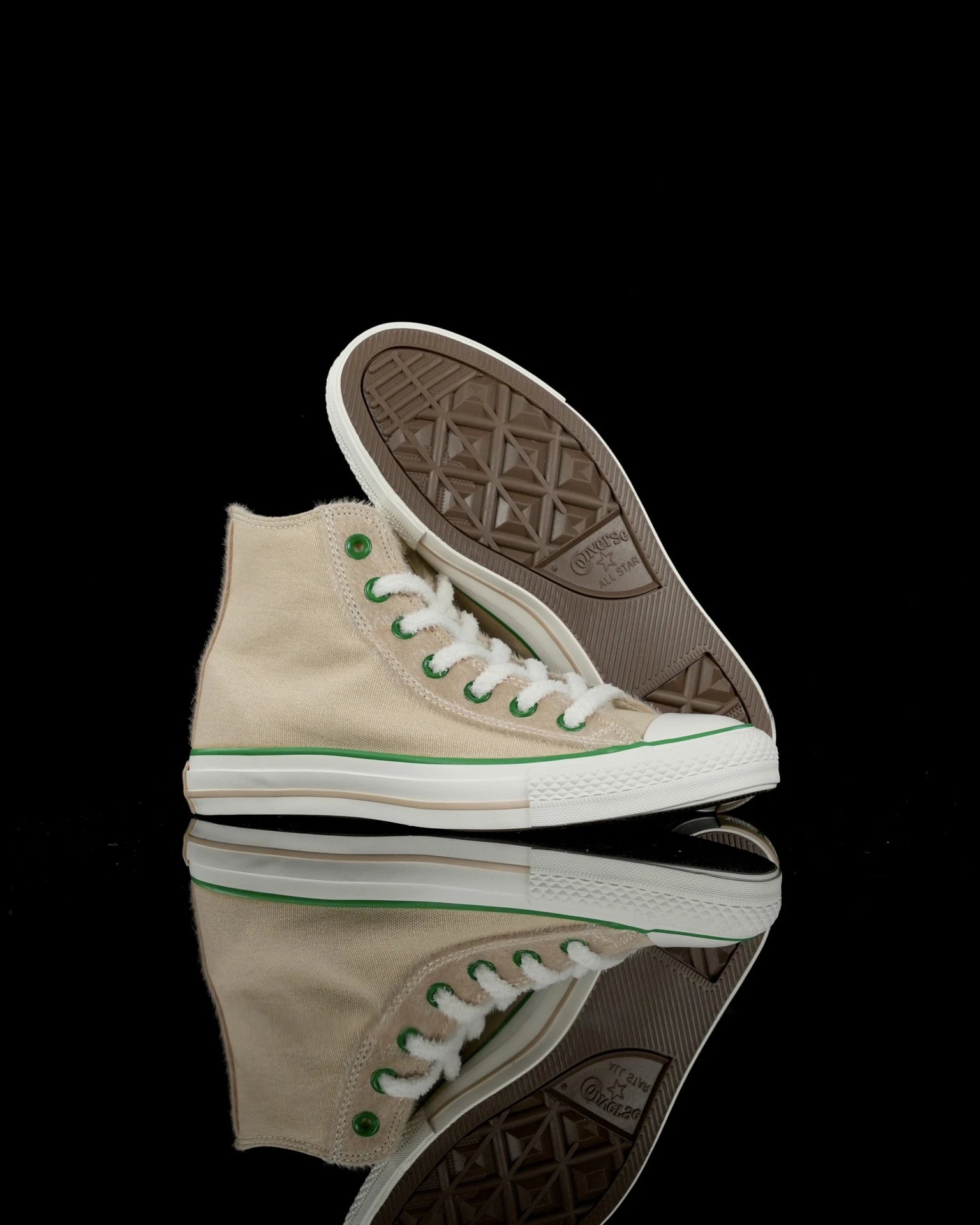 High Top Fleece Sneakers Camel Beige - Gallery Image 5 - Detailed View