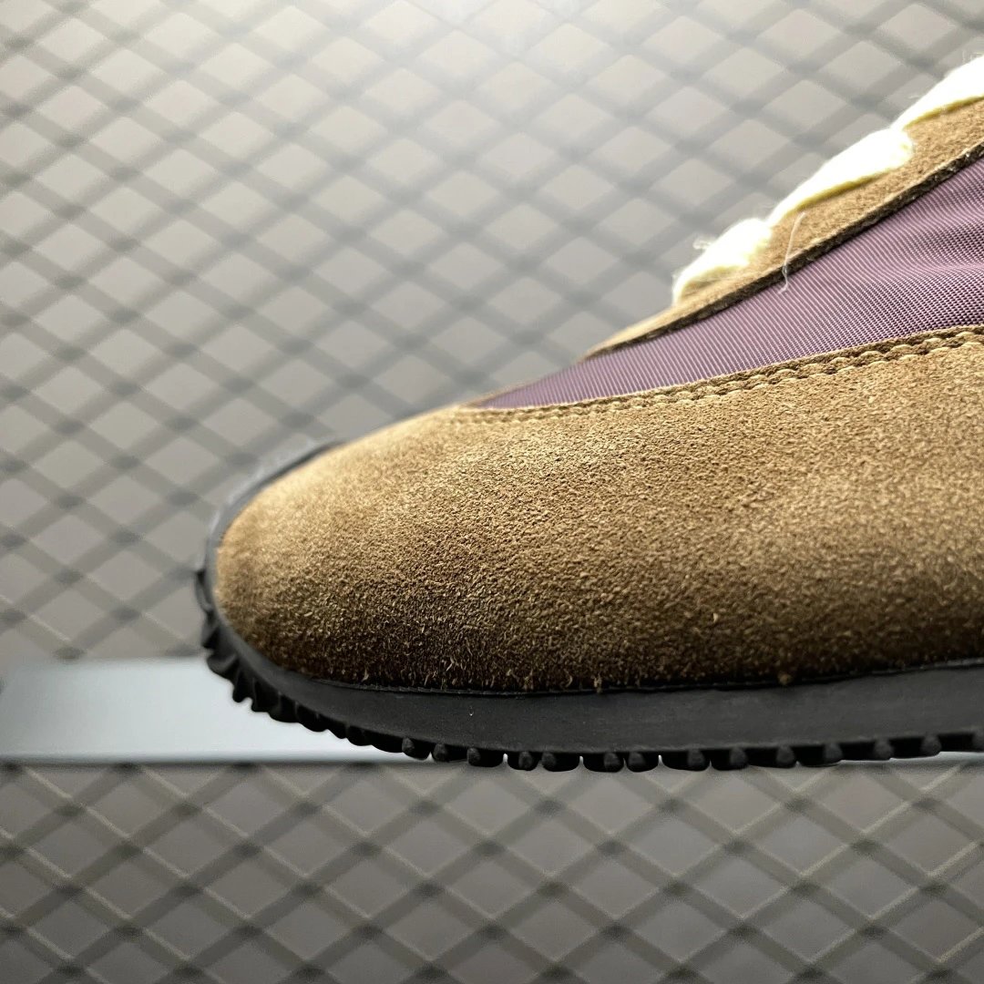 Loewe Ballet Runner Sneakers Brown - Gallery Image 6 - Detailed View