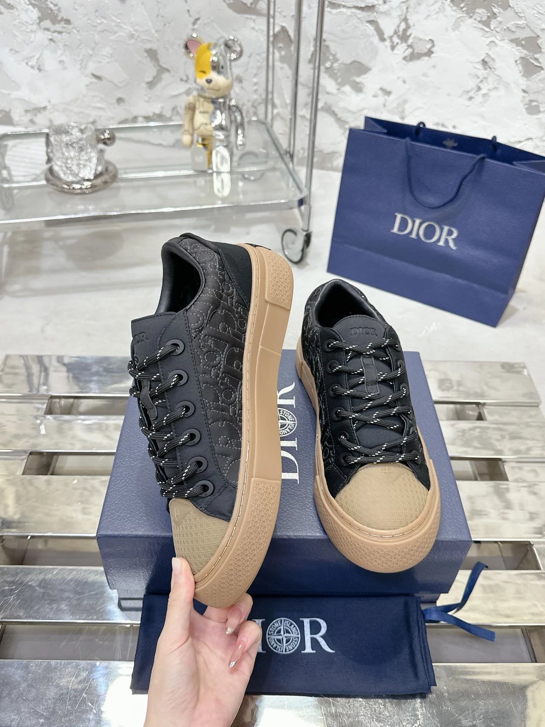 Casual Cotton Sneakers in Midnight Black - Gallery Image 4 - Detailed View