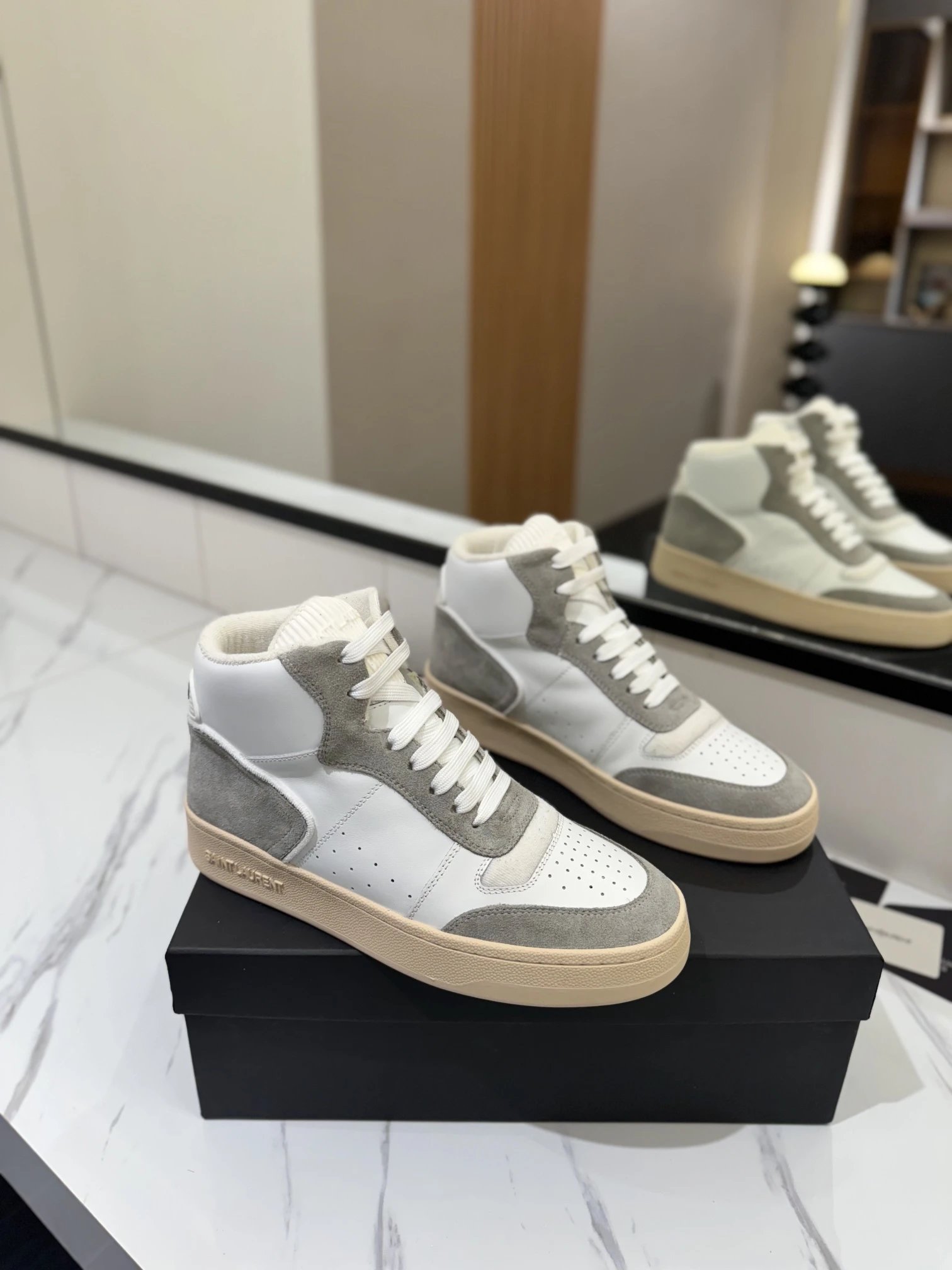 Saint Laurent SL61 Sneakers White Grey - Gallery Image 1 - Detailed View