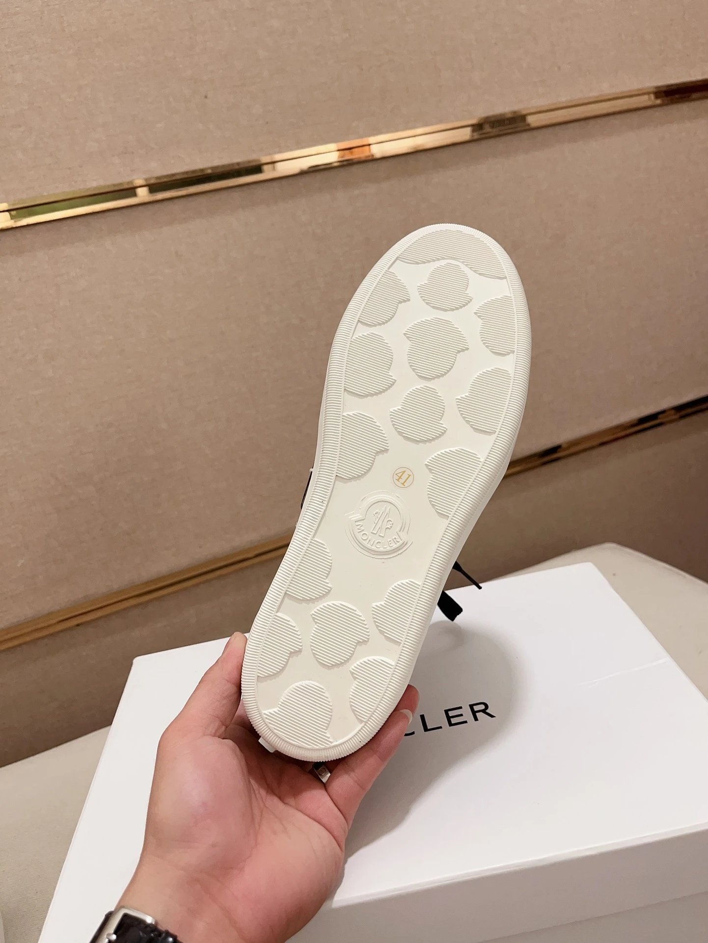 Moncler Lunarove Black Sneakers White sole - Gallery Image 9 - Detailed View