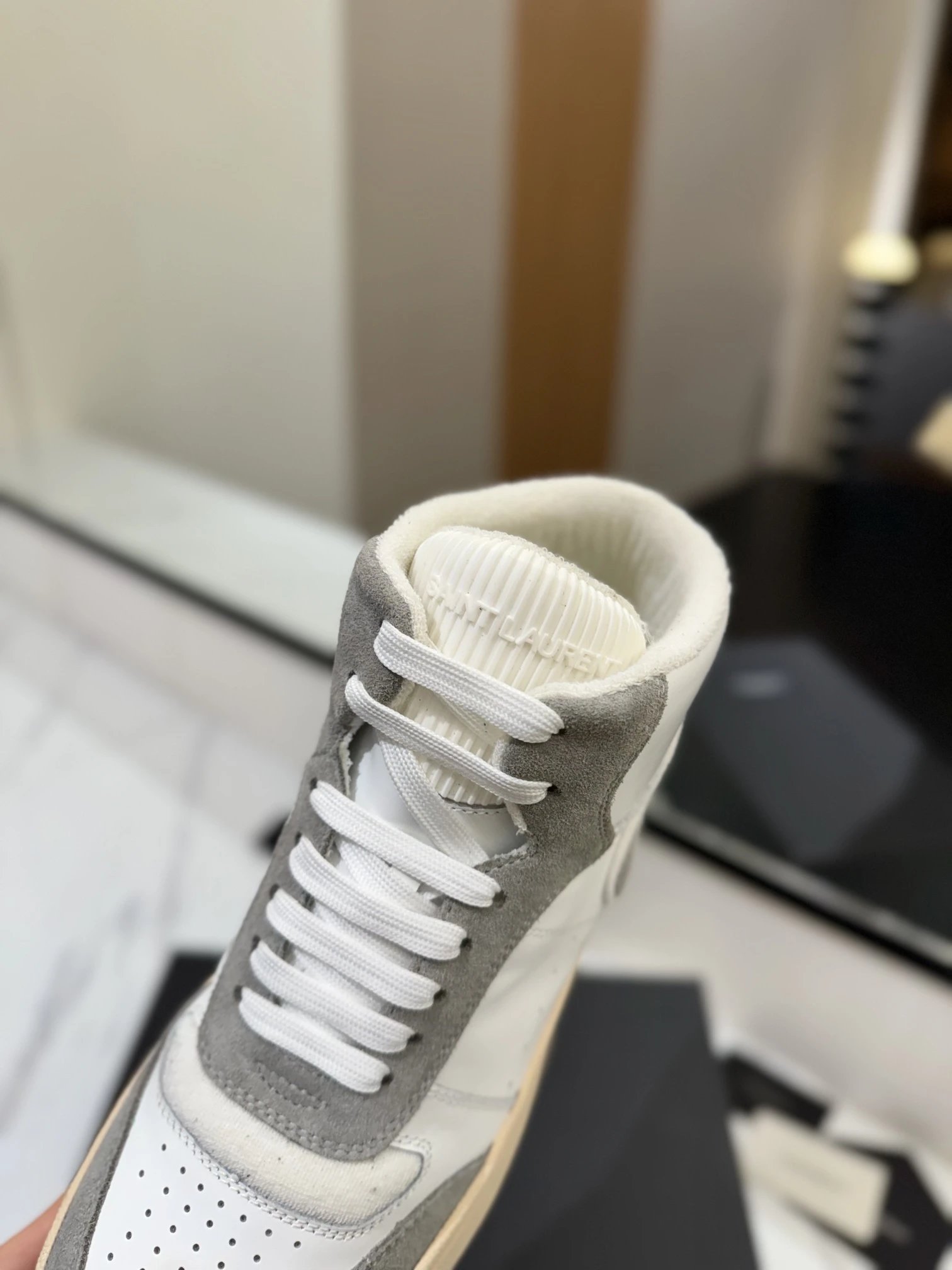 Saint Laurent SL61 Sneakers White Grey - Gallery Image 8 - Detailed View