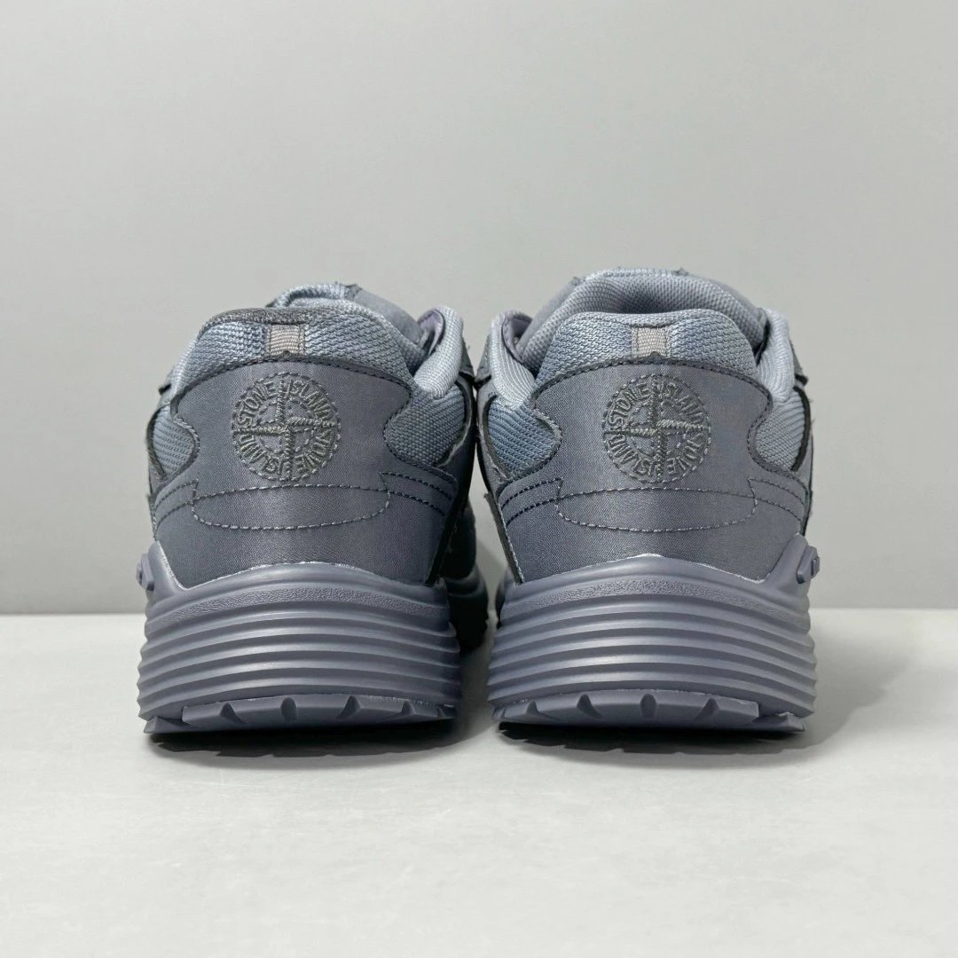 B30 Mesh Sneakers Navy - Gallery Image 3 - Detailed View