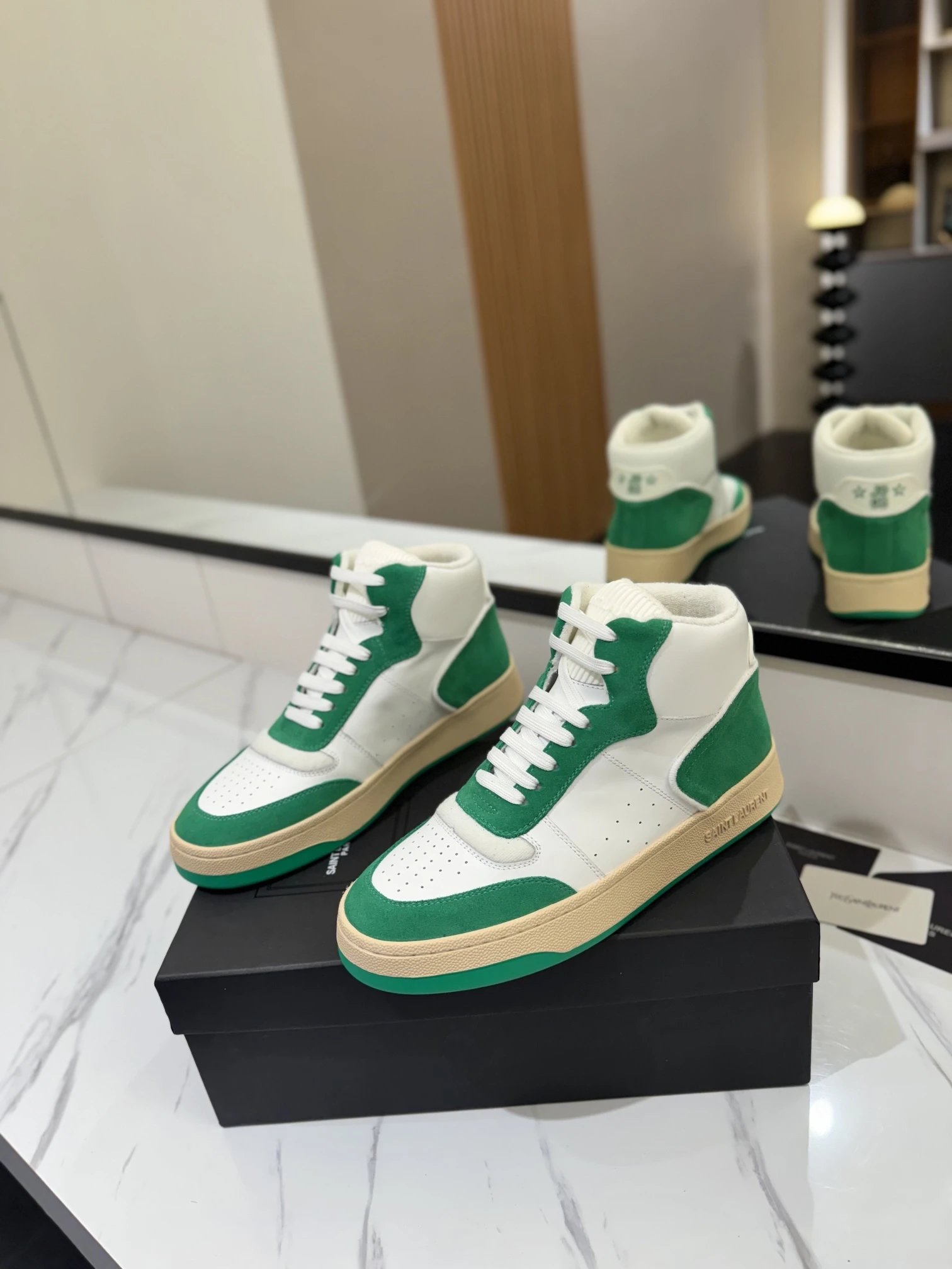 YSL SL61 Sneakers Green - Gallery Image 2 - Detailed View