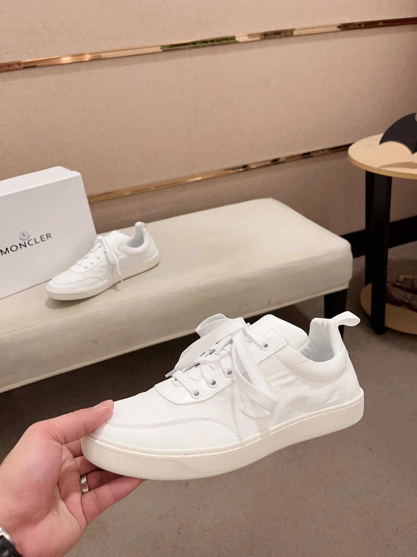 Moncler Lunarove Sneakers White - Gallery Image 3 - Detailed View