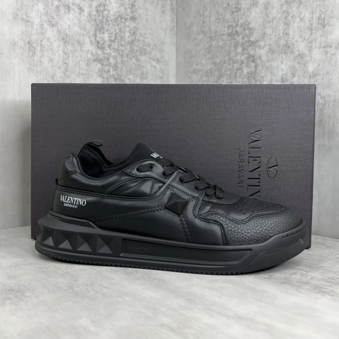 Chunky Leather Sneakers Autumn Jet Black - Gallery Image 1 - Detailed View