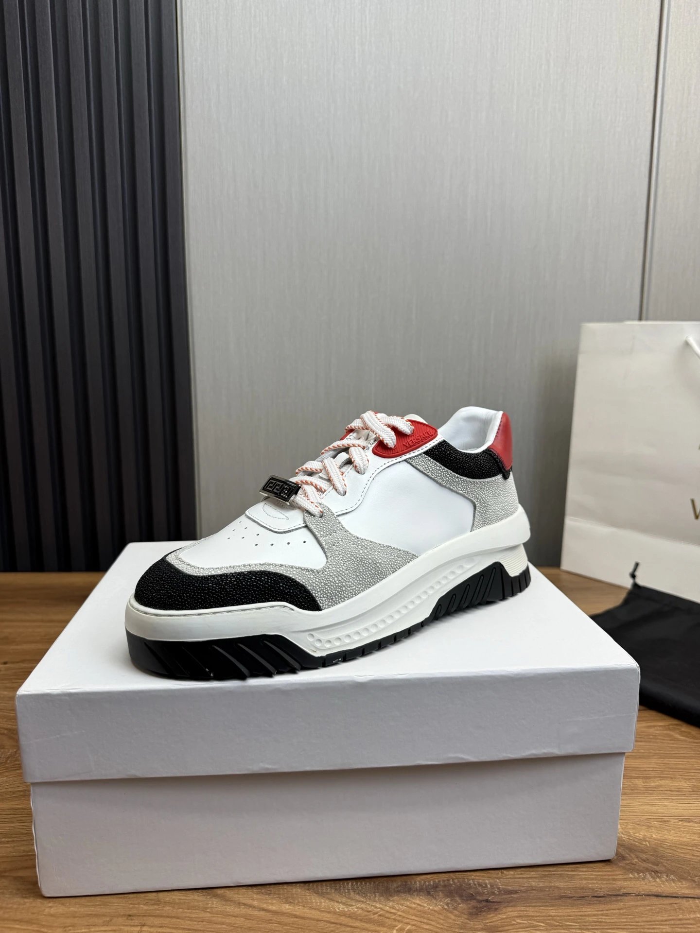 Luxury Leather Sneakers Monochrome Rouge - Gallery Image 1 - Detailed View