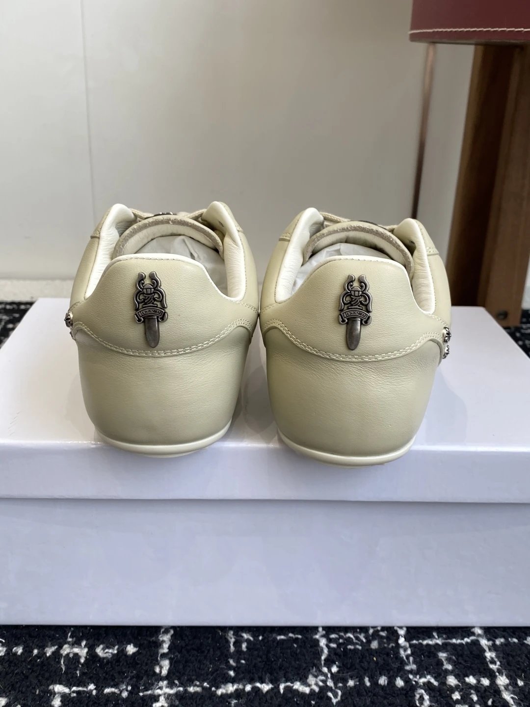 Retro Leather Trainer Sneakers Cream Beige - Gallery Image 8 - Detailed View