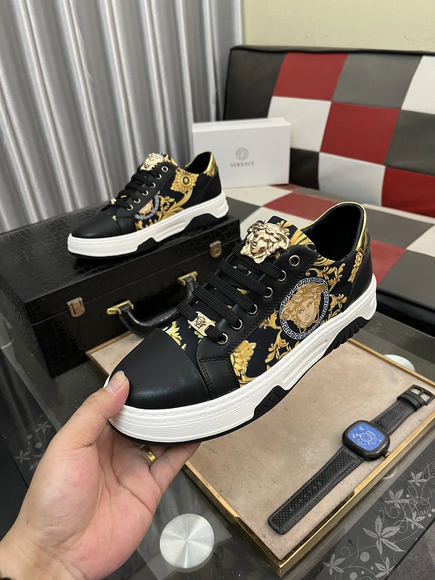 Luxury Leather Low Top Sneakers Baroque Gold - Gallery Image 5 - Detailed View