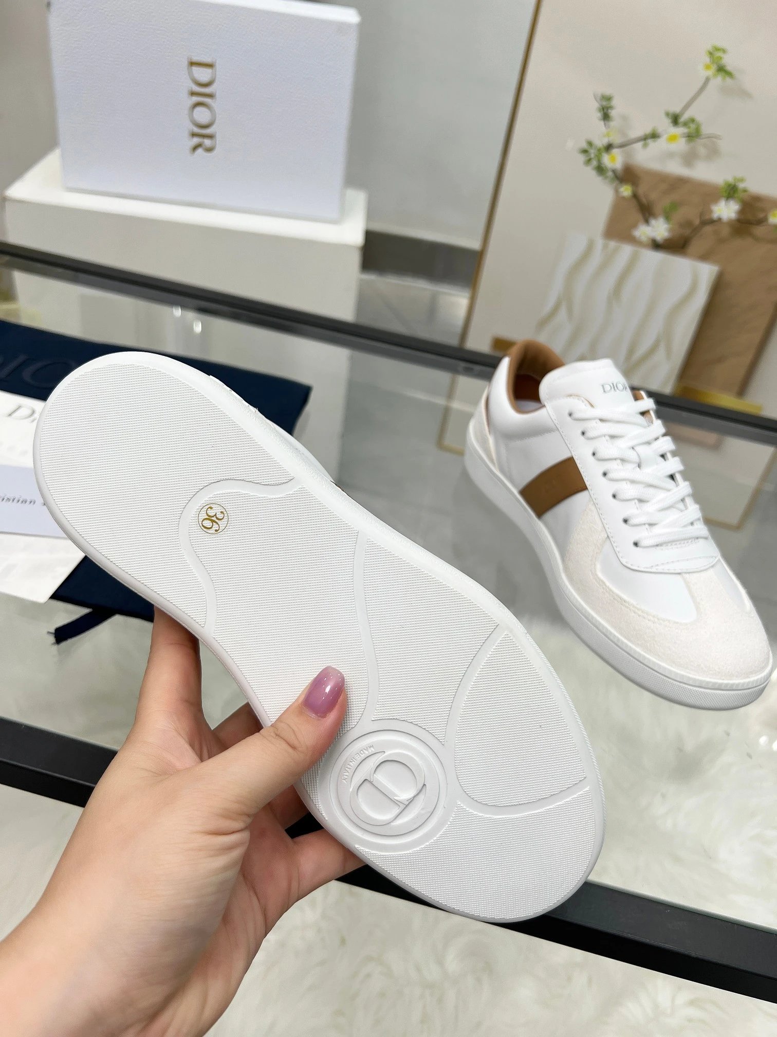 Dior B01 White Leather Sneakers Brown - Gallery Image 7 - Detailed View