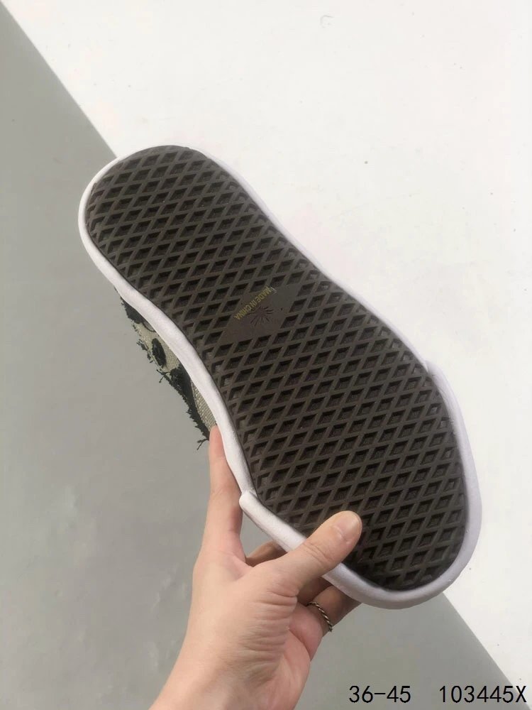 Maison Mihara Yasuhiro MMY Shell Sneakers Gray - Gallery Image 5 - Detailed View