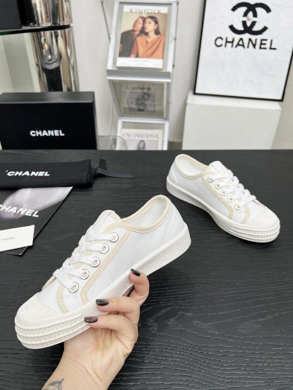 Chanel Vintage Sneakers White - Gallery Image 5 - Detailed View