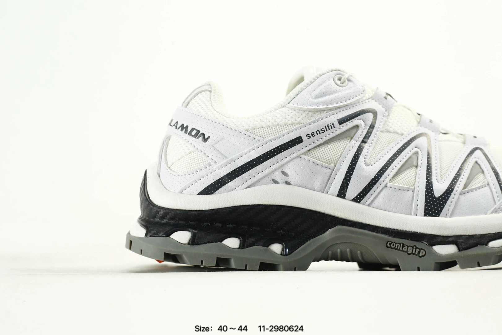 Salomon XT Whisper VOID Outdoor Shoes White - Gallery Image 2 - Detailed View