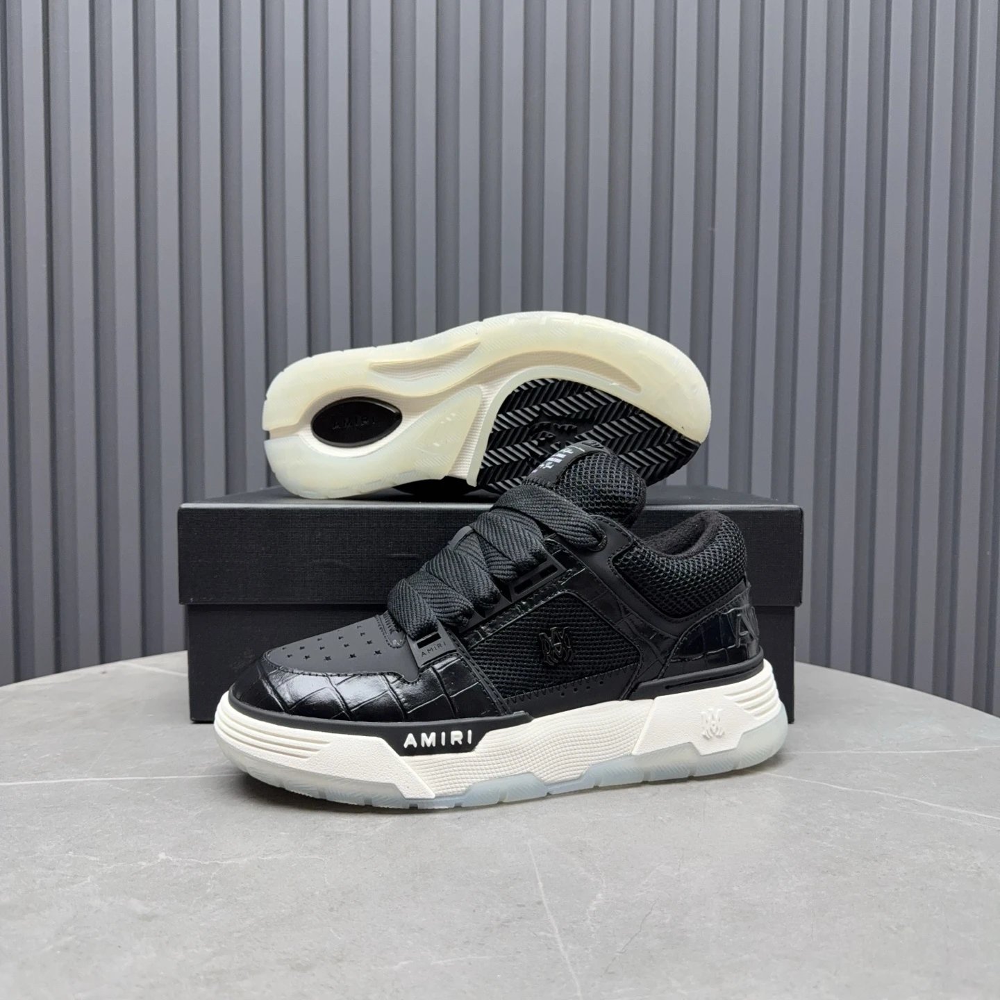 Low Top Leather Mesh Basketball Sneakers Black Ivory - Gallery Image 9 - Detailed View