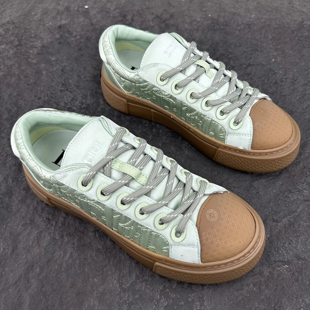 Limited Edition Sneakers Sage Green - Gallery Image 2 - Detailed View
