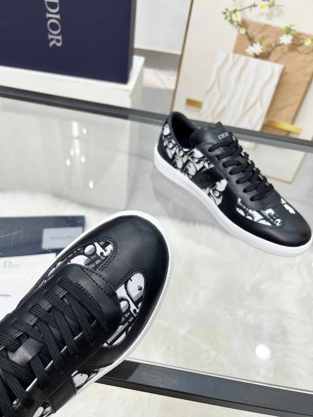 Dior B01 Sneakers Black - Gallery Image 6 - Detailed View