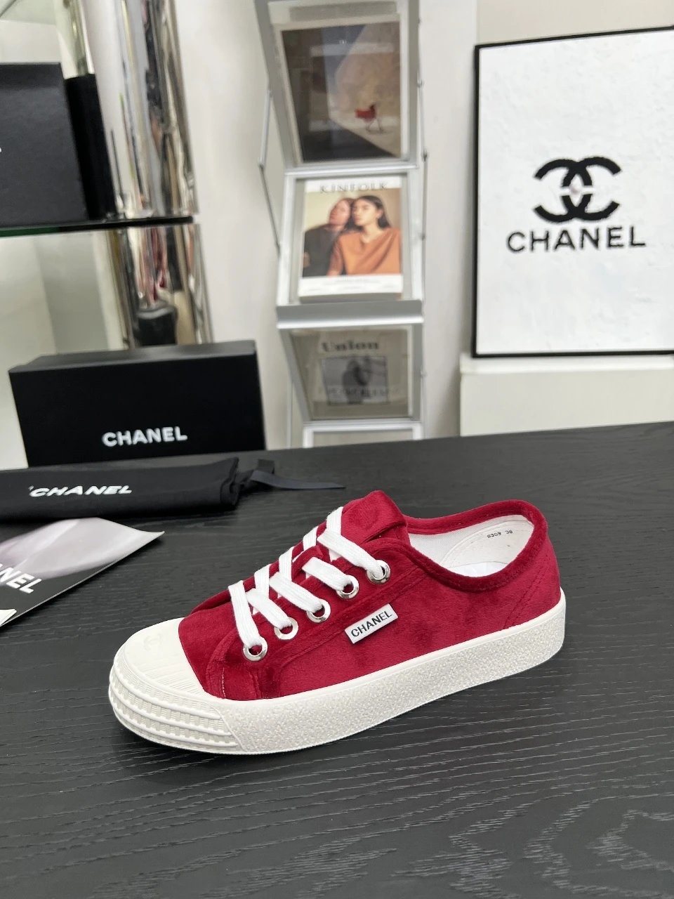 Chanel Vintage Red Sneakers - Gallery Image 7 - Detailed View