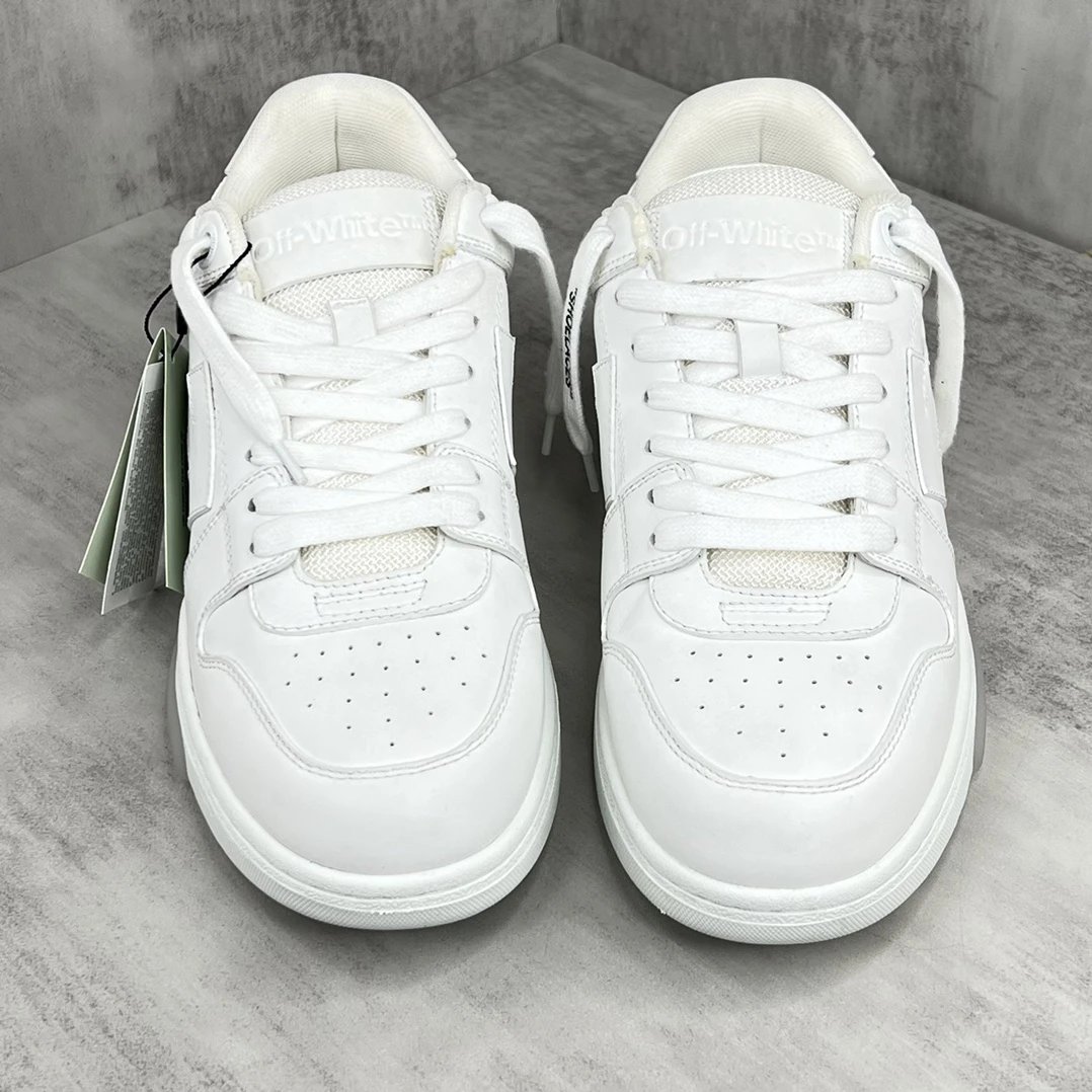 Off-White Low Leather Sneakers White - Gallery Image 4 - Detailed View