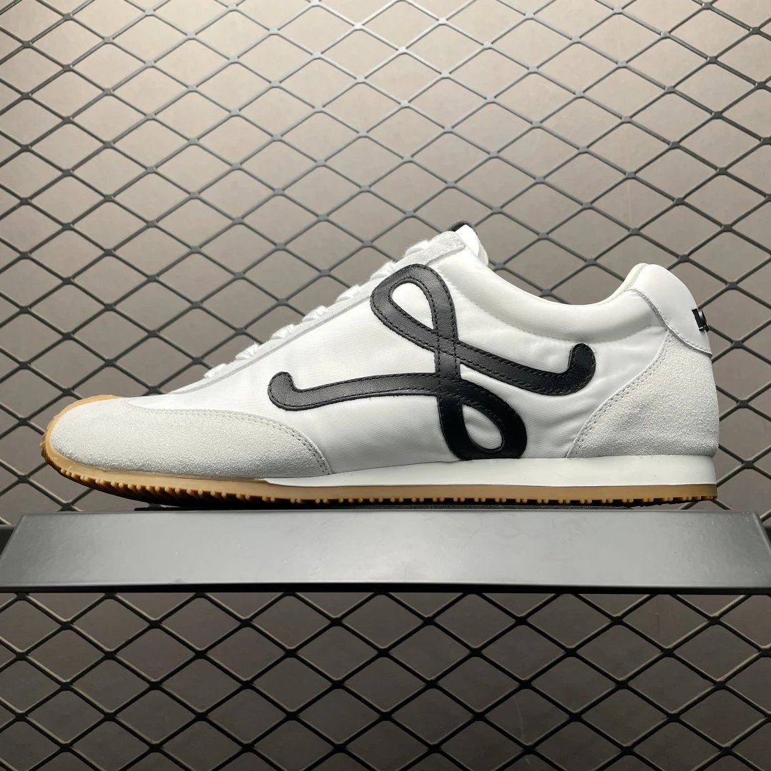 Loewe Ballet Runner Sneakers White Black - Loewe - Cnfans - $65.16