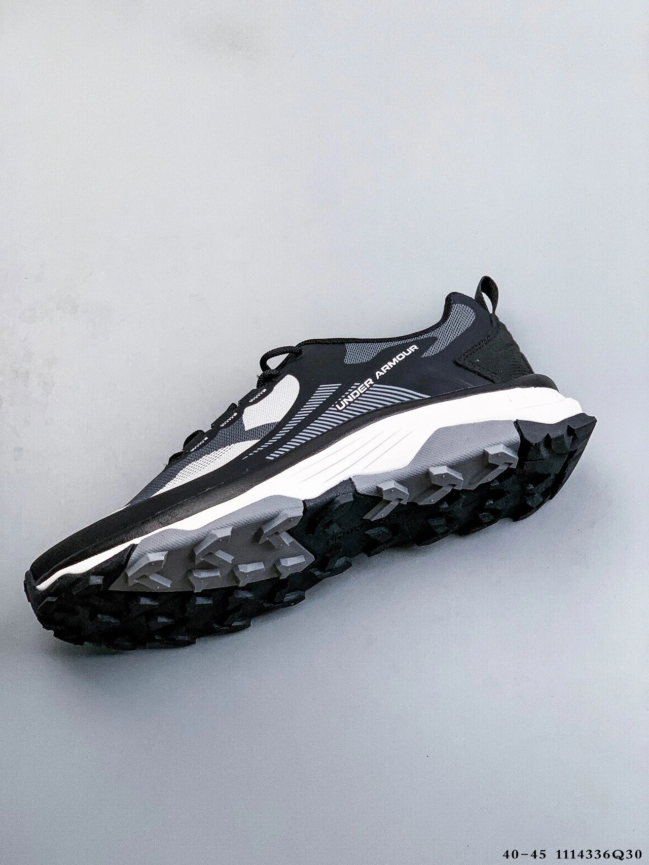 Trail Running Sneakers Shock Absorb Obsidian Black - Gallery Image 7 - Detailed View