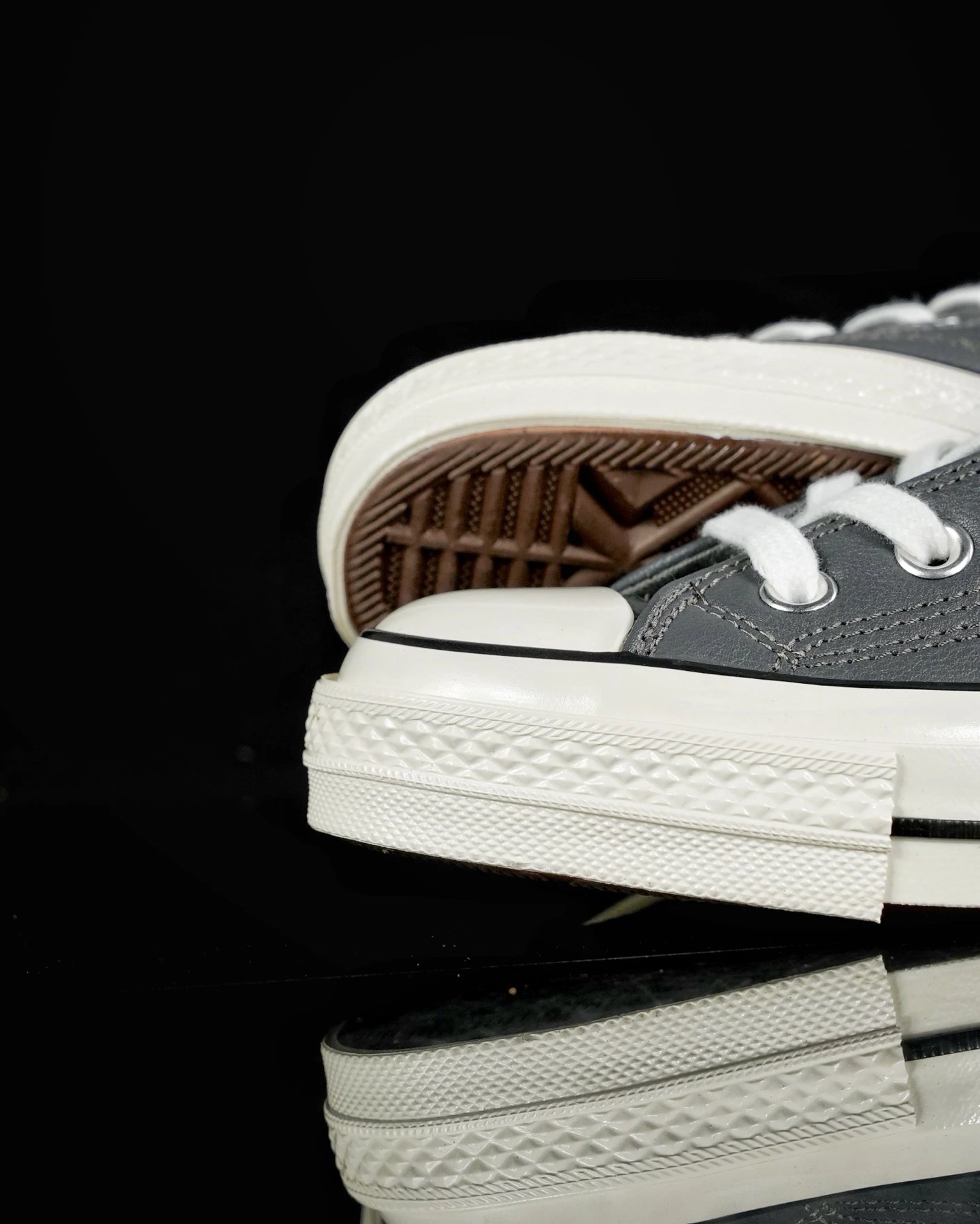 Vintage Leather High Top Sneakers Retro Gray - Gallery Image 9 - Detailed View