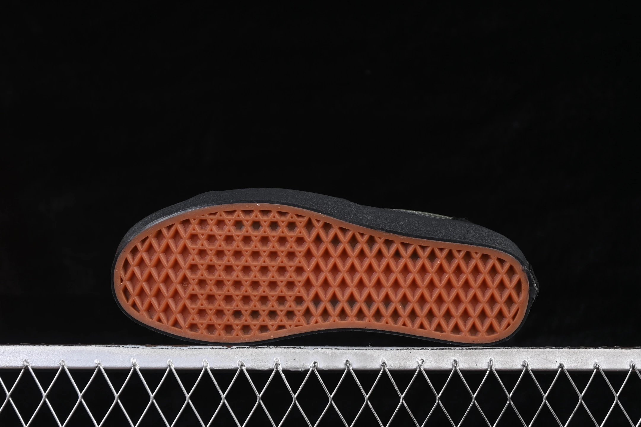 Low Top Skate Sneakers Obsidian Black - Gallery Image 3 - Detailed View